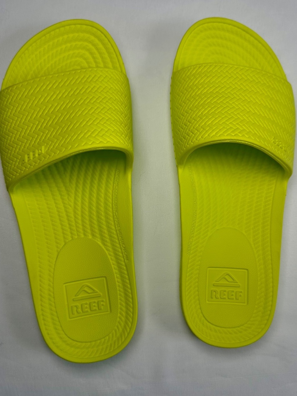 Reef Water Scout Women's Slide Sandals Lime Neon Yellow Size 6